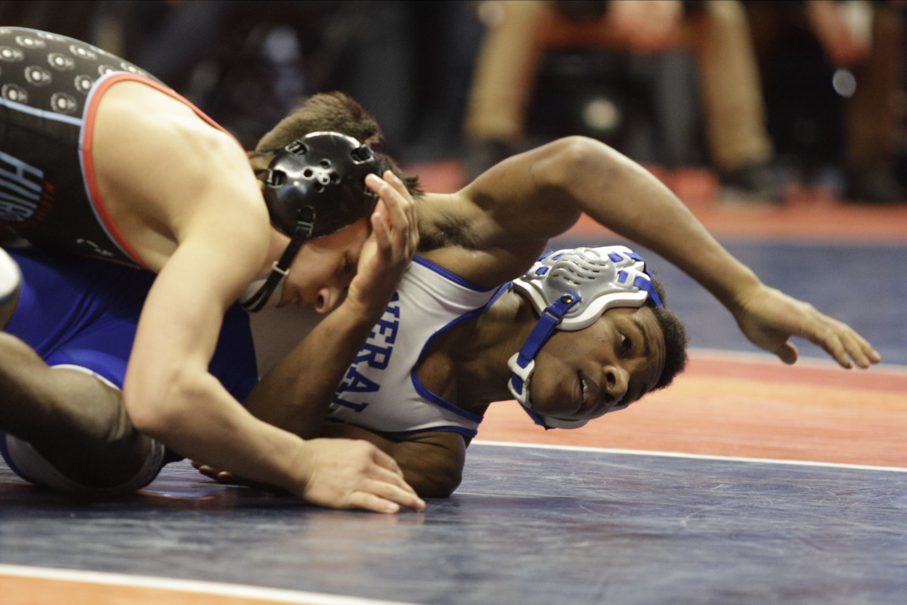 GALLERY-2A-state-wrestling-thursday-013.JPG